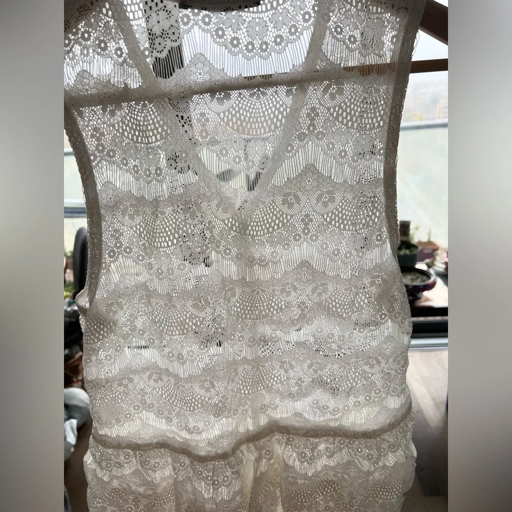 [Free add on item] Vintage delicate ruffled lace top - Picture 6 of 9